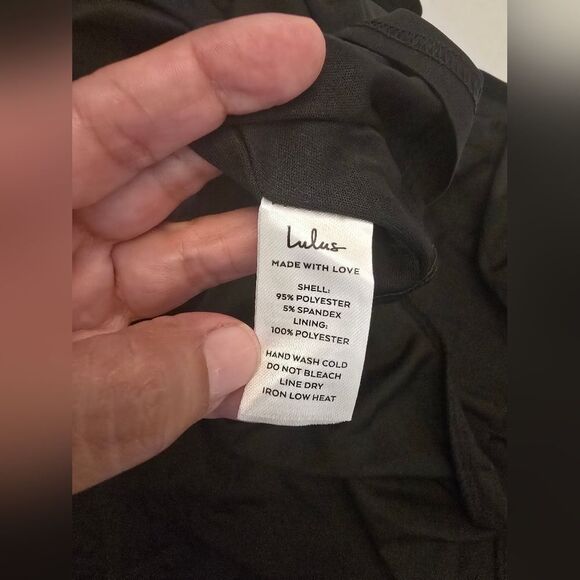 NWT Lulu's I'm Enchanted Black Velvet Off-the-Shoulder Maxi Dress Size XL - Picture 7 of 14